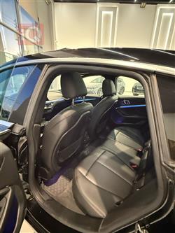 بي ام دبليو الفئة 2